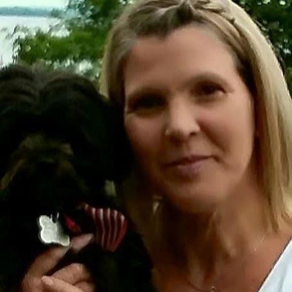 Meet your Posher, Elisabeth - Picture 1 of 1